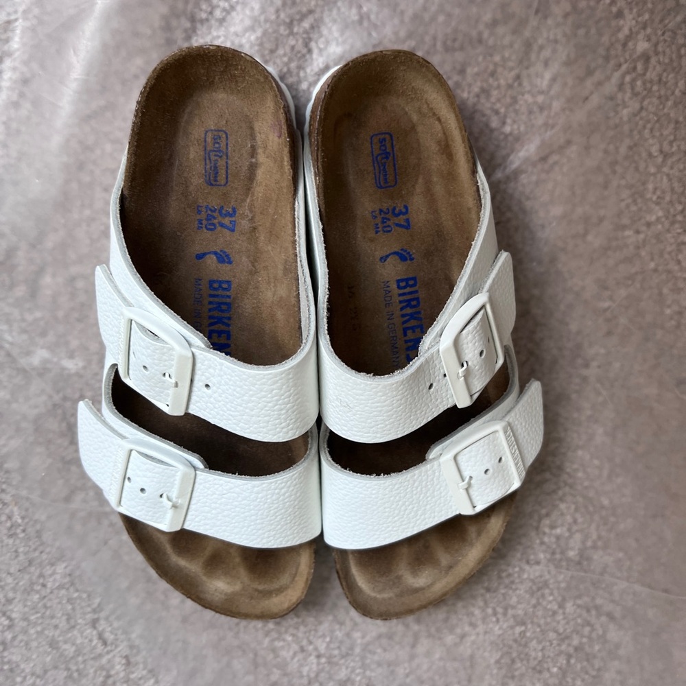 Birkenstock White Sandals Classic Two-Strap Design size 37